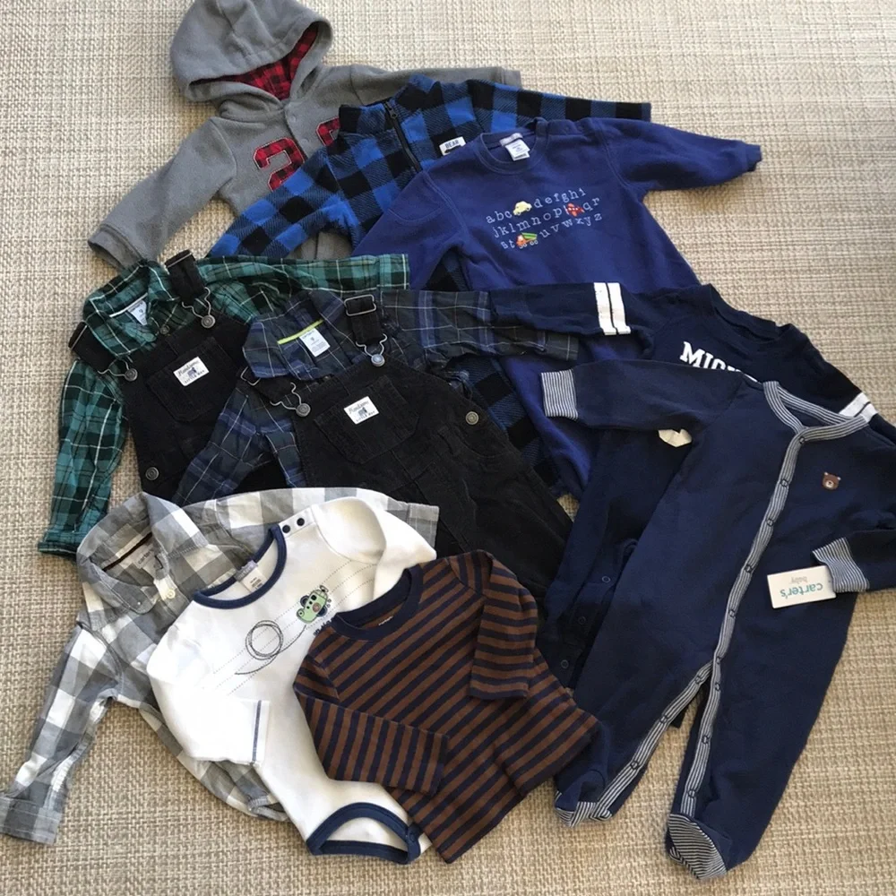 Carter's Bundle (size 9m)